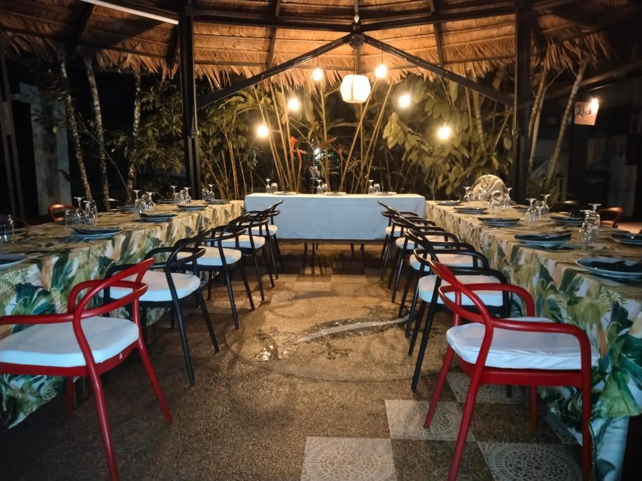 Hotel Amazon Bed And Breakfast Летисия Экстерьер фото