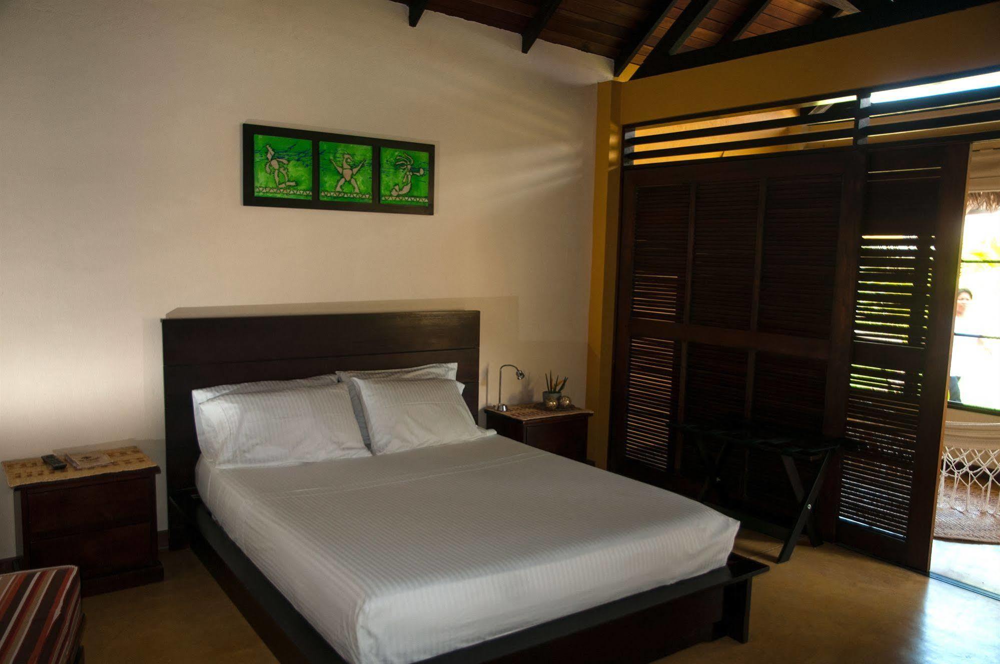Hotel Amazon Bed And Breakfast Летисия Экстерьер фото