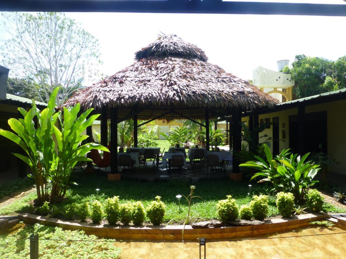 Hotel Amazon Bed And Breakfast Летисия Экстерьер фото